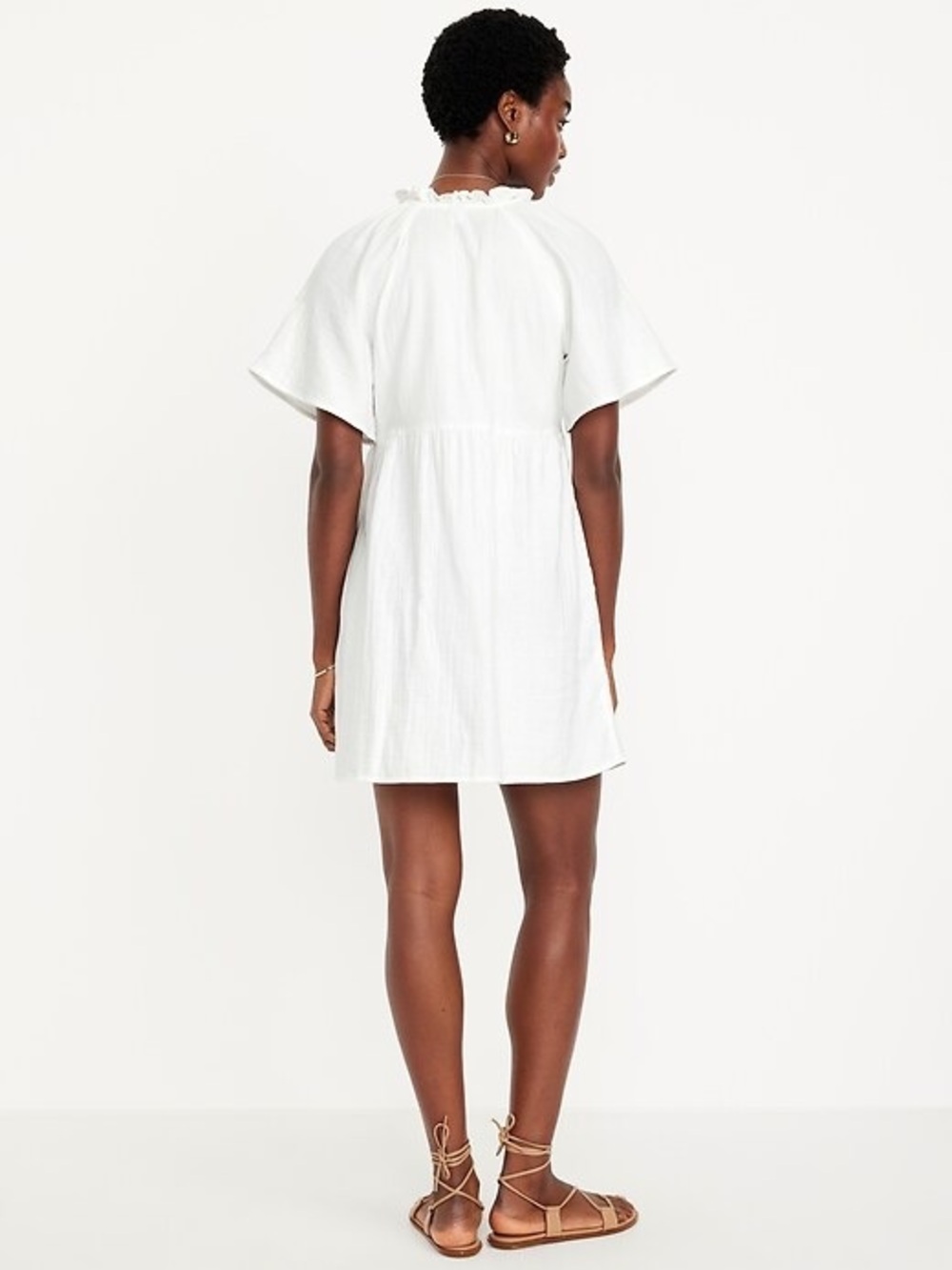 Old Navy White Short-Sleeve V-Neck Dress - Picture 2 of 4
